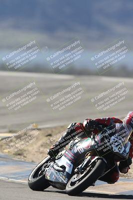 media/Jan-15-2026-Racers Edge (Thu) [[dfebeb70ab]]/2-A Group/Session 2 (Turns 9 and 8)/